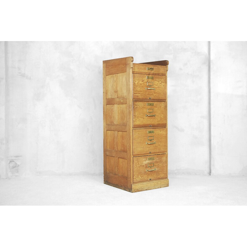 Vintage oakwood chest of drawers, England 1930