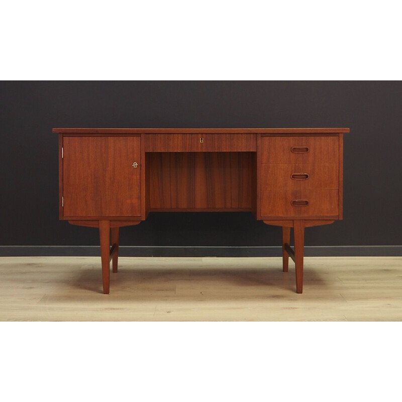 Vintage desk in teak from the 60s