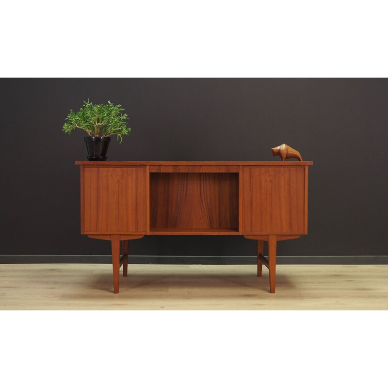 Vintage desk in teak from the 60s