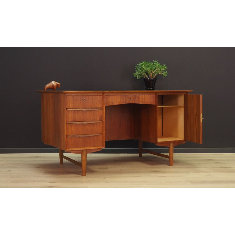 Vintage Danish desk in teak from the 60s