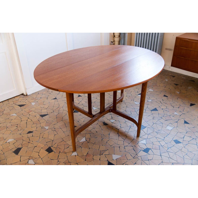 Vintage oval table folding teak