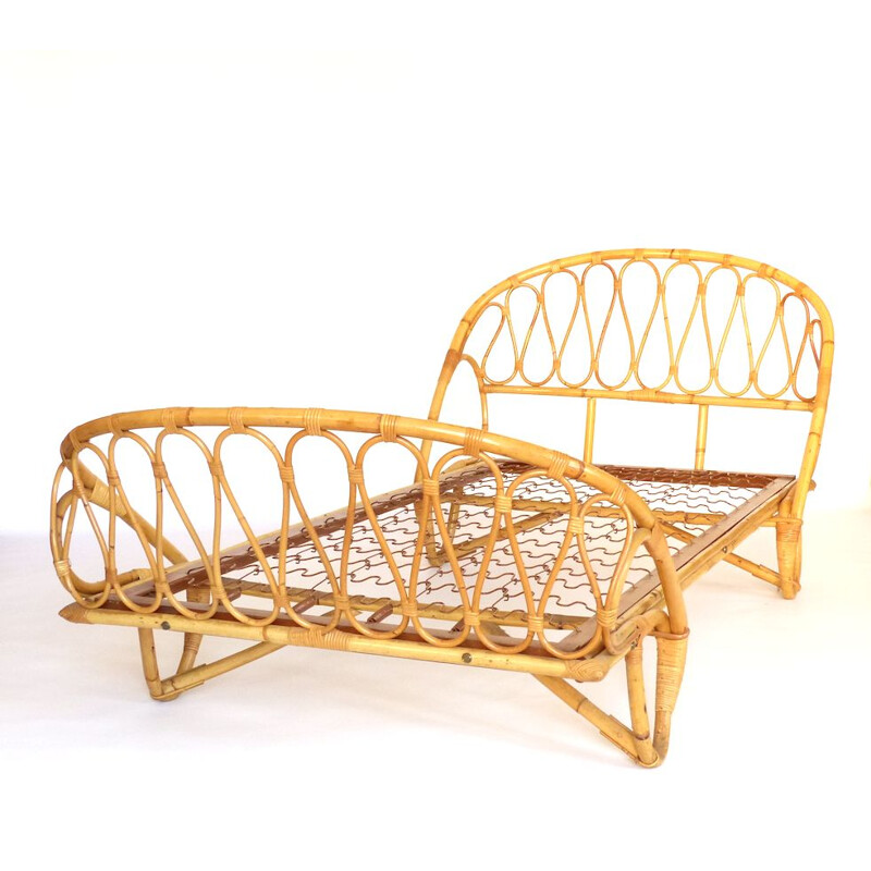 Vintage rattan bed 1960