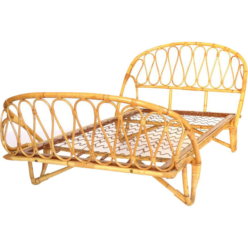 Vintage rattan bed 1960