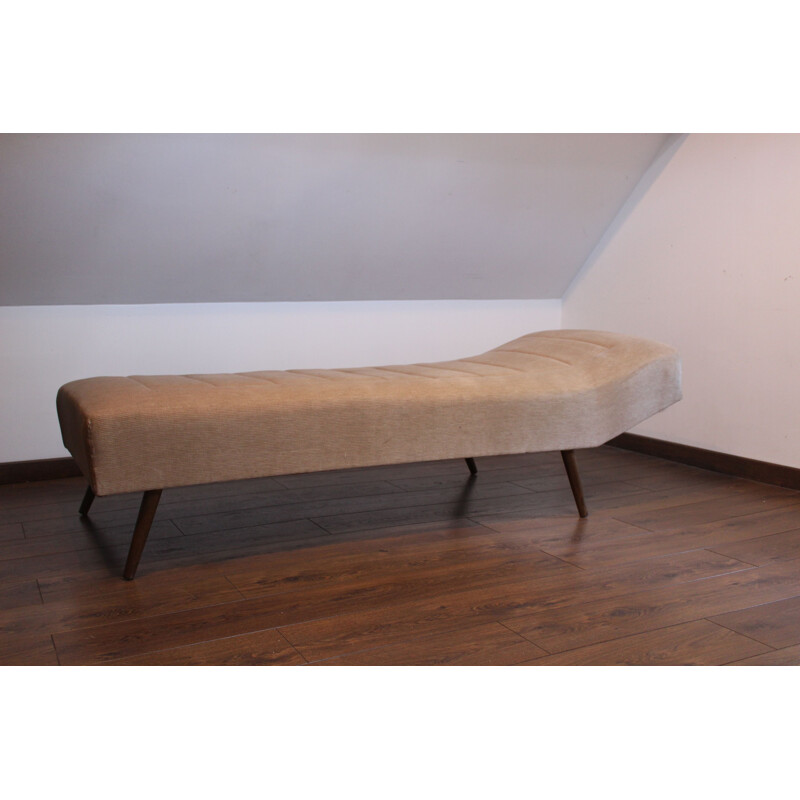 Vintage daybed from the 50s