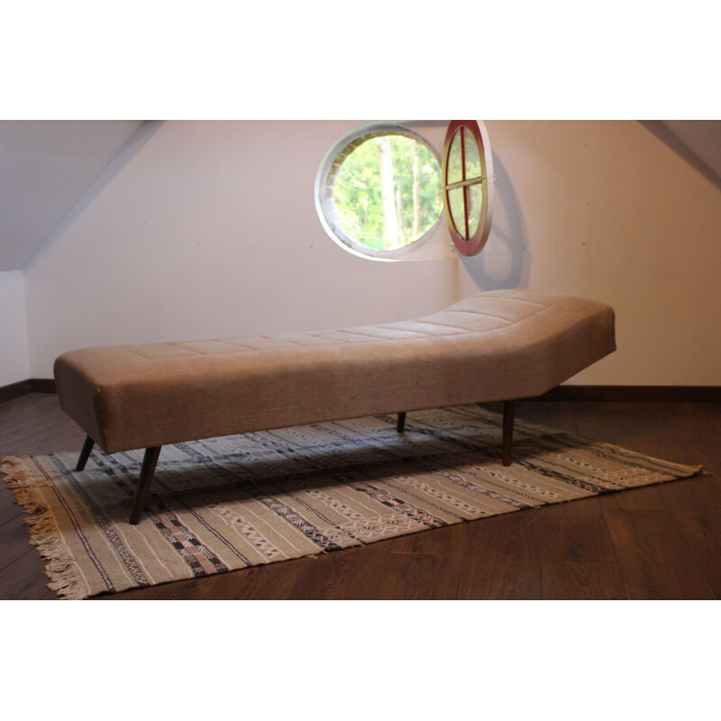 Vintage daybed from the 50s