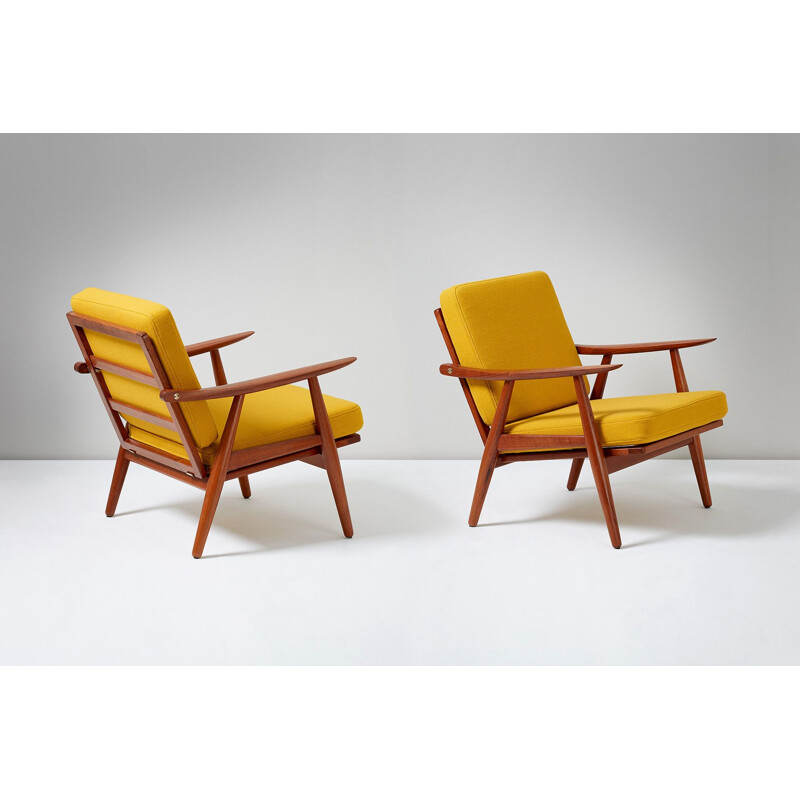 Pair of vintage Hans Wegner GE-270 teak lounge chairs