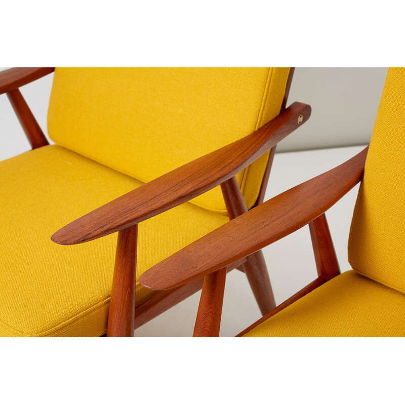 Pair of vintage Hans Wegner GE-270 teak lounge chairs
