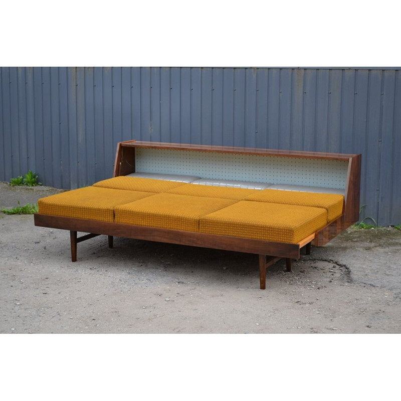 Vintage daybed from Mier Tapolčany
