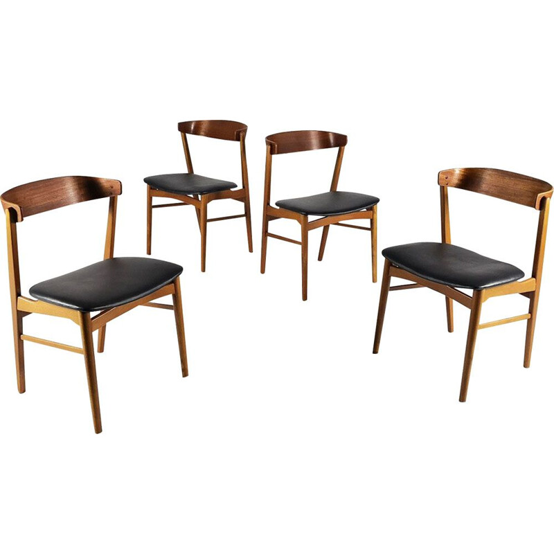 Suite de 4 chaises vintage 206 pour Farstrup en teck et skaï noir 1960