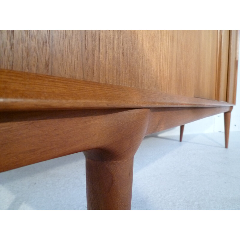 Vintage sideboard in teak, Gunni OMANN - 1960s