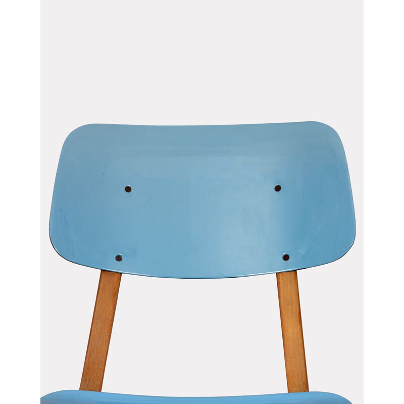 Suite de 4 chaises bleues pour Ton 1970