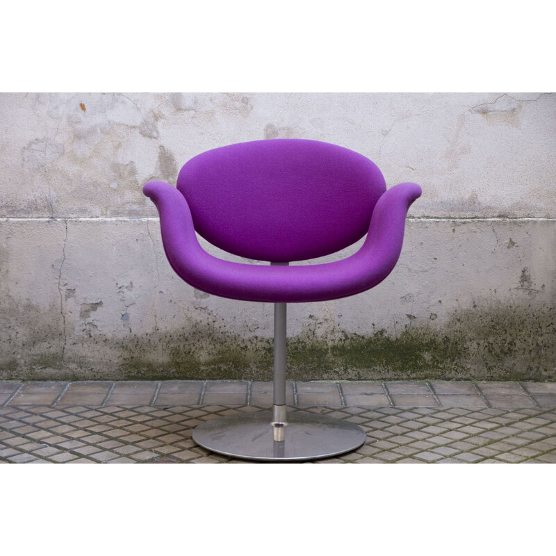 Vintage Pierre Paulin's Little Tulip Magenta chair for ARTIFORT