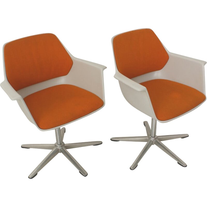 Pair of Wilkhahn fiber glass and metal armchairs - 1970s
