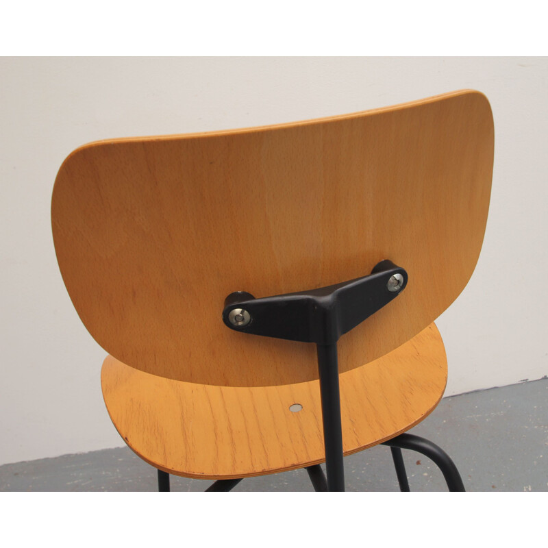 Vintage SE68 chair by Egon Eiermann 1960