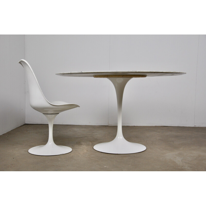 Table a repas vintage par Eero Saarinen pour Knoll International,1965