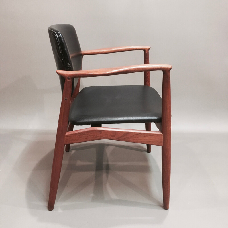 Fauteuil design scandinave par ERIK BUCK 1950