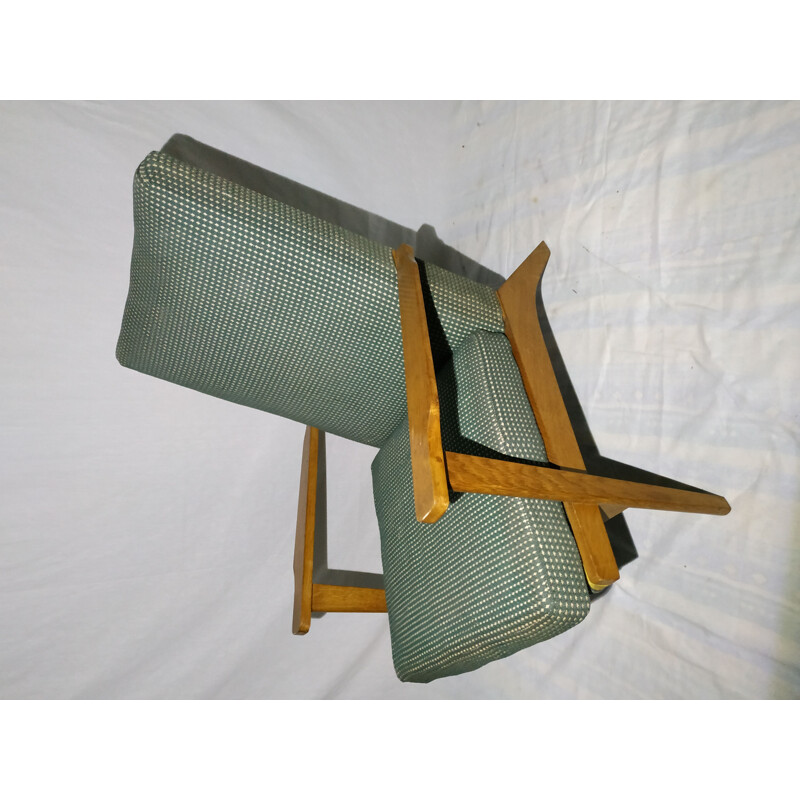 Vintage P 681 armchair for Knoll in green and white fabric and oak 1950