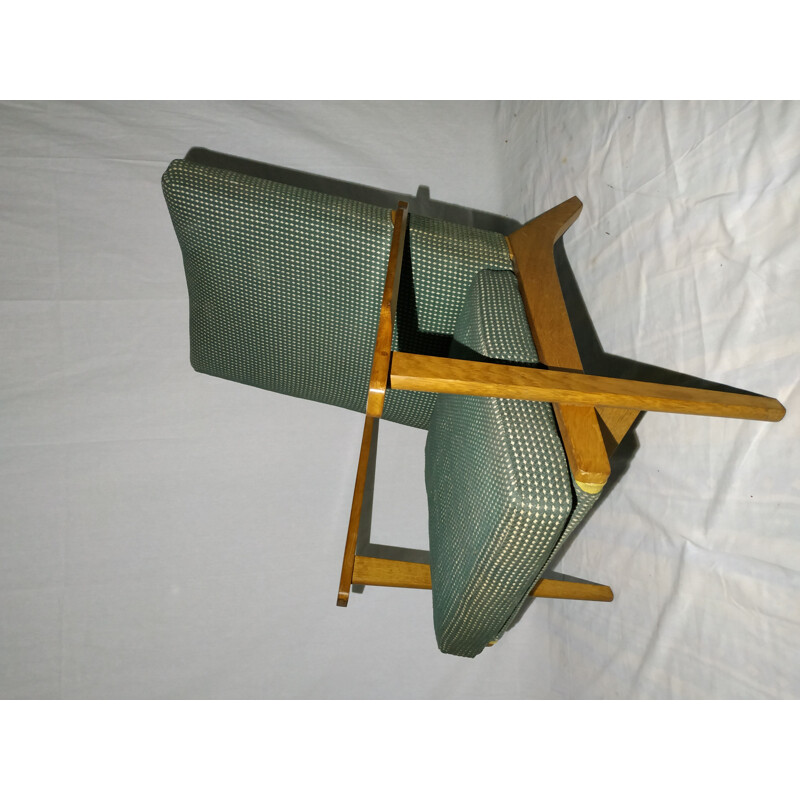 Vintage P 681 armchair for Knoll in green and white fabric and oak 1950