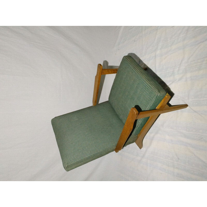 Vintage P 681 armchair for Knoll in green and white fabric and oak 1950