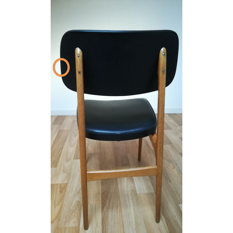 Set of 6 vintage scandinavian chairs in beech and black leatherette 1960