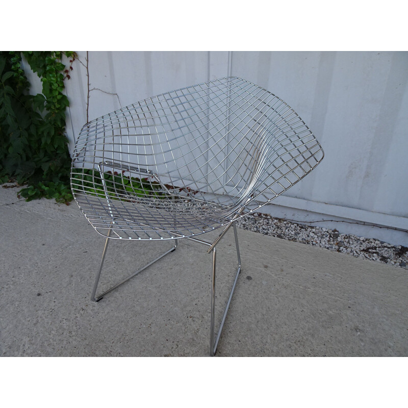 Vintage Diamond armchair for Knoll in chromed metal