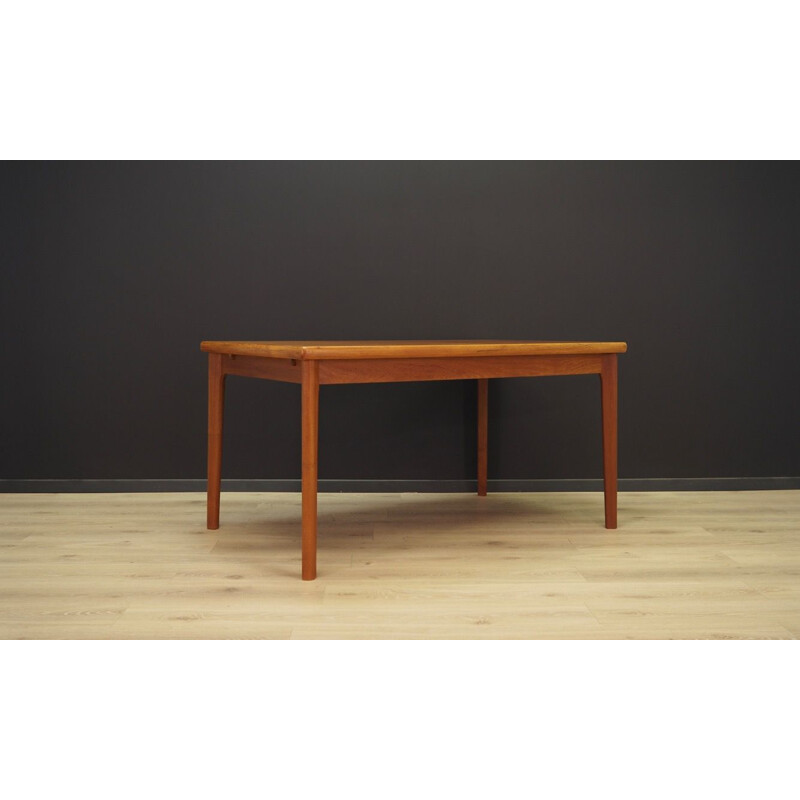 Vintage extendable table by Grete Jalk in teakwood 1960s