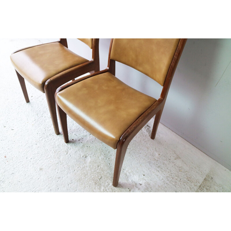 Suite de 6 chaises vintage pour G-Plan en vinyle marron et teck 1960