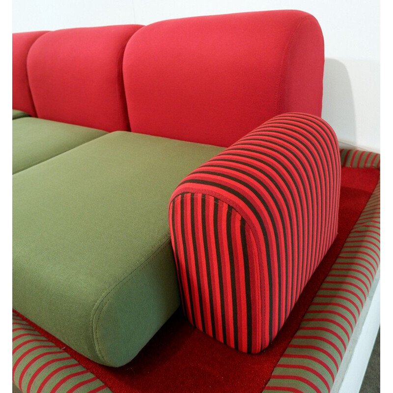 Vintage sofa flying carpet by Ettore Sottsass, Italy 1972
