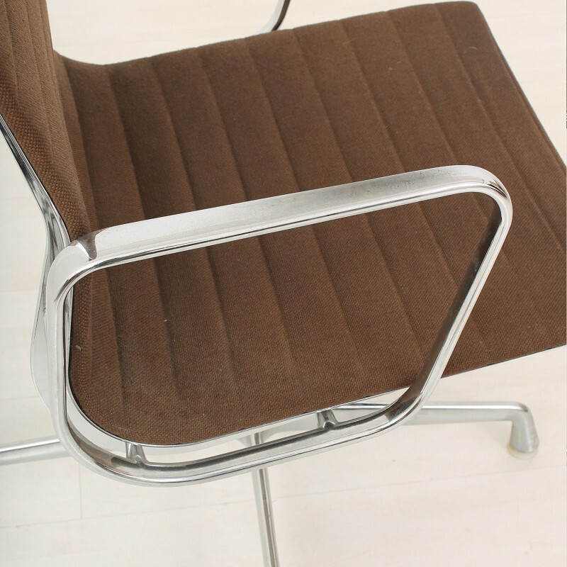 Vitra desk chair in metal, Charles & Ray EAMES - 1960s