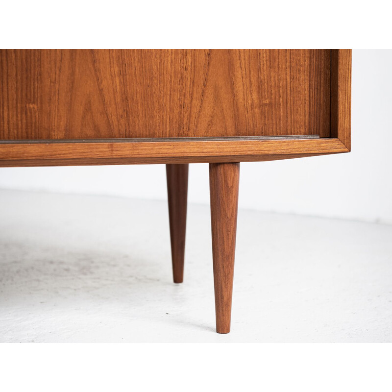 Vintage small sideboard in teak by Hundevad 1960s