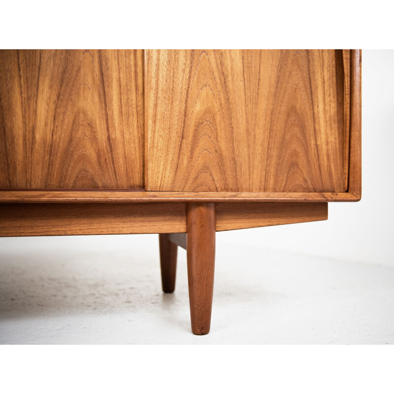 Vintage sideboard in teak by Arne Vodder for Dyrlund