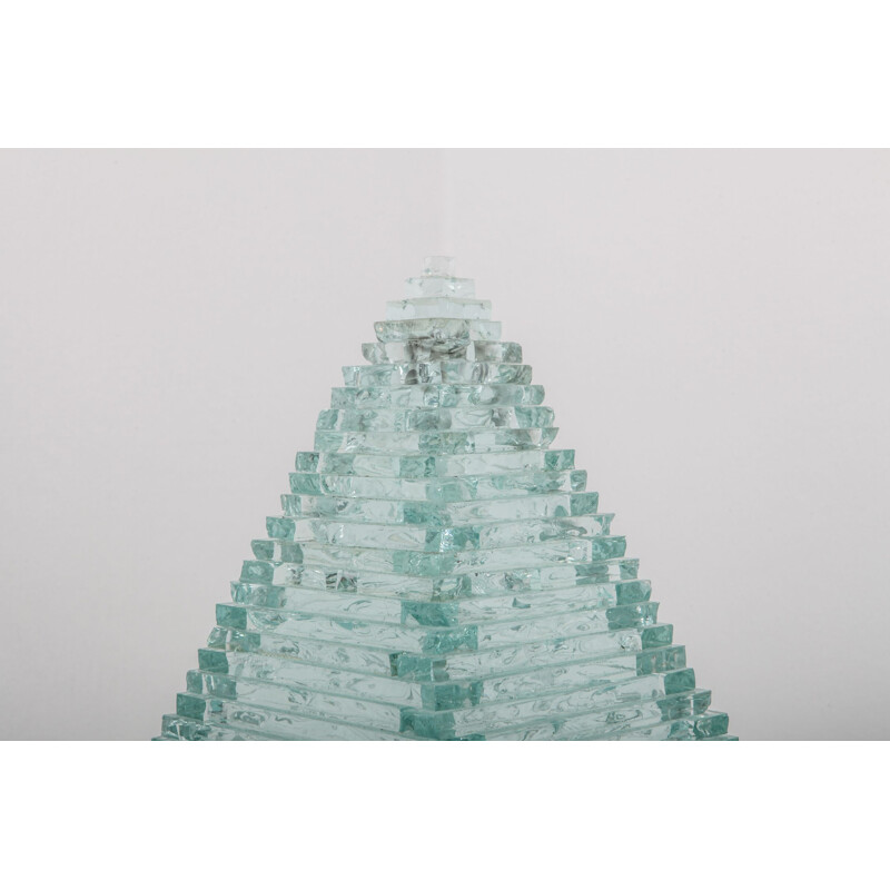 Paire de lampes vintage en verre pyramidal par Pia Manu 1970