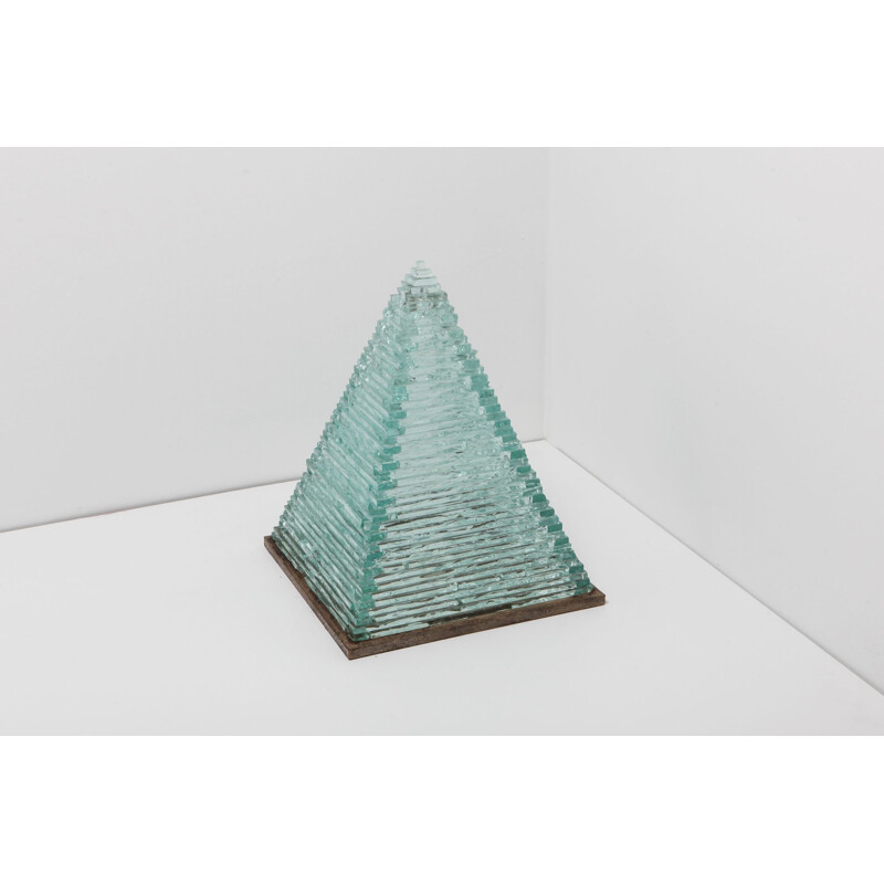 Vintage pyramid glass lamp by Pia Manu