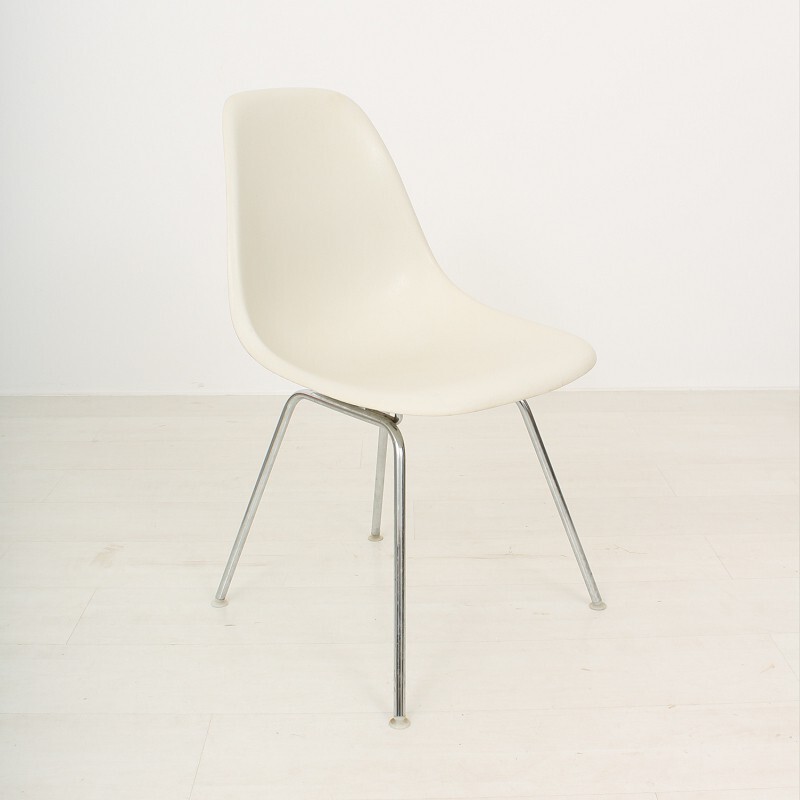 Herman Miller white chair, Charles & Ray EAMES - 1960s