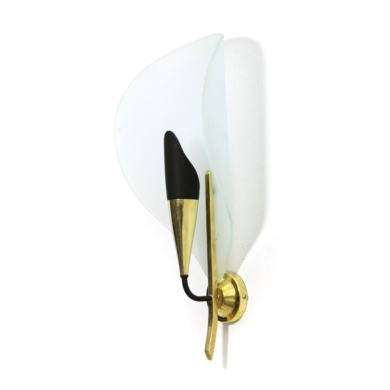 Vintage italian sconce in brass and curved glass 1950s