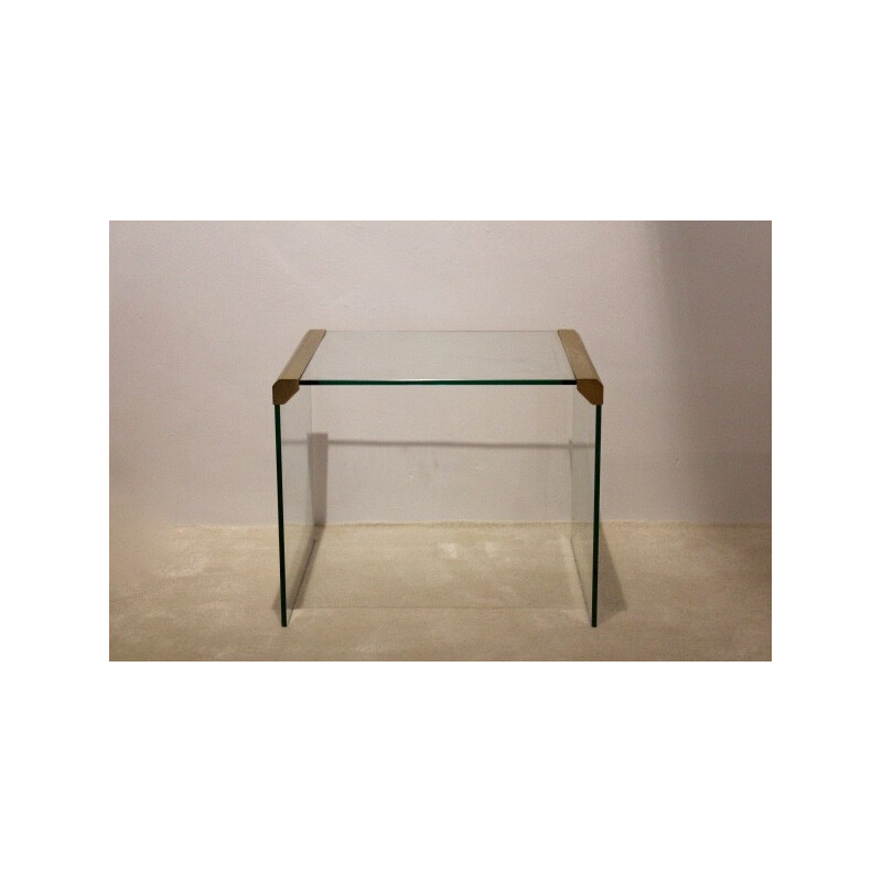 Mesa auxiliar vintage de cristal y latón de Pierangelo Gallotti para Gallotti Radice, 1970