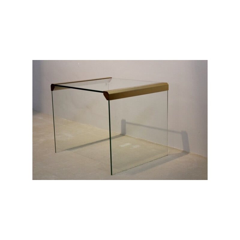 Mesa auxiliar vintage de cristal y latón de Pierangelo Gallotti para Gallotti Radice, 1970
