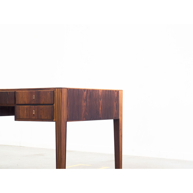 Vintage desk in rosewood by Haslev Møbelsnedkeri