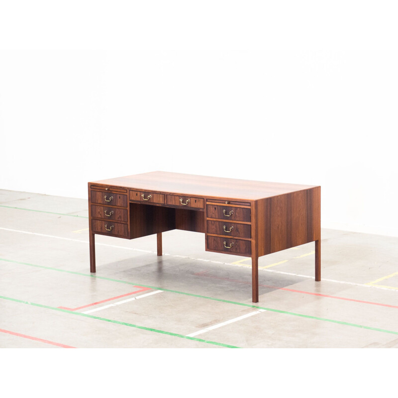 Vintage executive desk in rosewood AJ Iversen by Ole Wanscher