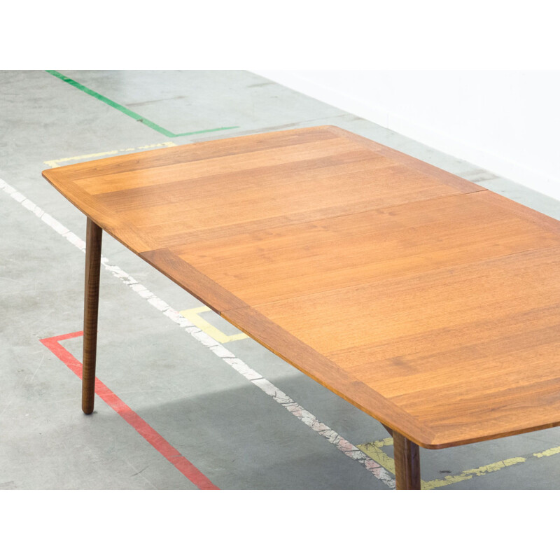 Vintage dining table in walnut extendable Denmark