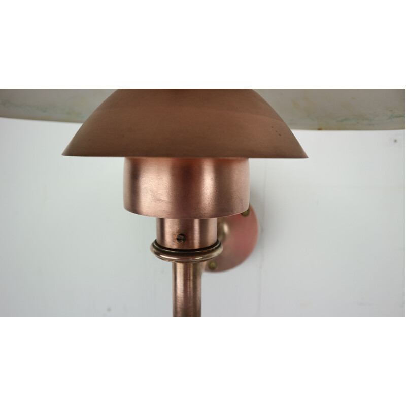 Vintage scandinavian sconce PH 4.53 for Louis Poulsen in copper 1960