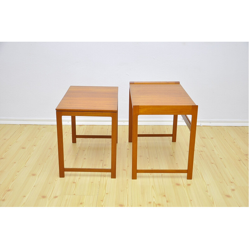 Vintage danish 2 nesting tables in teakwood 1960s