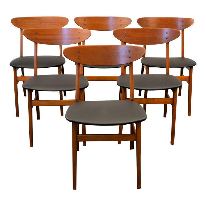 Set of 6 vintage dining chairs in teak by Farstrup Denmark