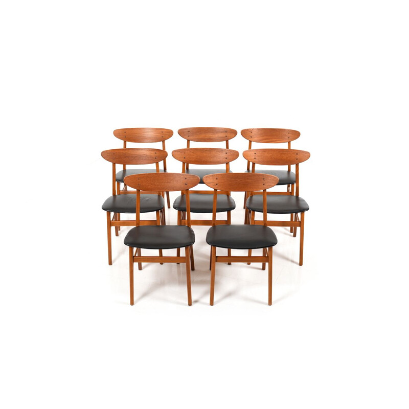 Set of 8 vintage Danish Dining Chairs by Farstrup Møbler