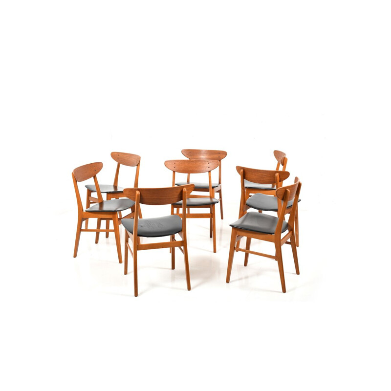 Set of 8 vintage Danish Dining Chairs by Farstrup Møbler