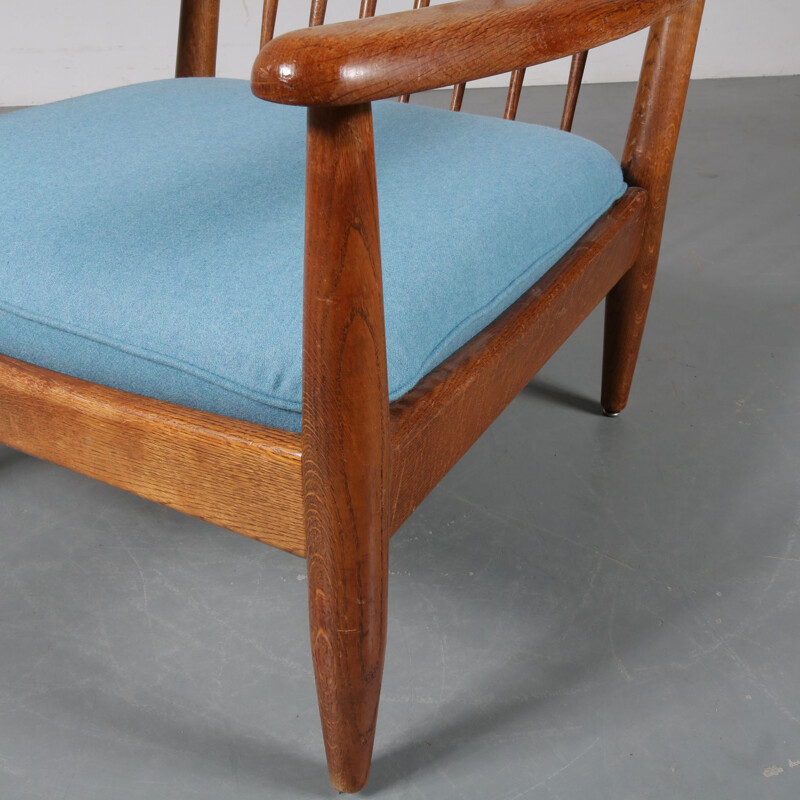 Vintage spokeback lounge chair in Denmark