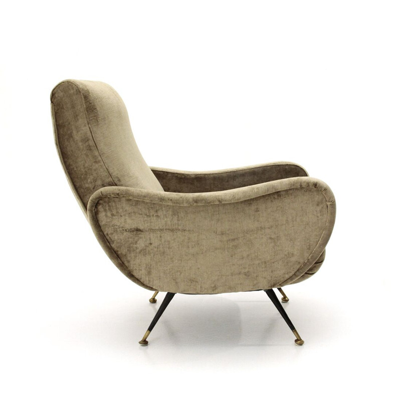 Vintage Italian armchair in beige velvet