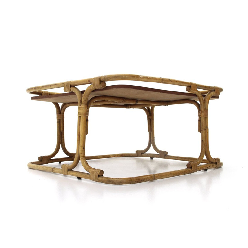 Table basse italienne en bambou et rotin