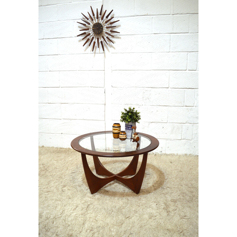 Gplan Astro coffee table in teak and glass, Victor WILKINS - 1960s