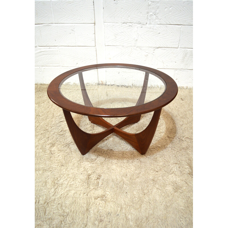 Gplan Astro coffee table in teak and glass, Victor WILKINS - 1960s